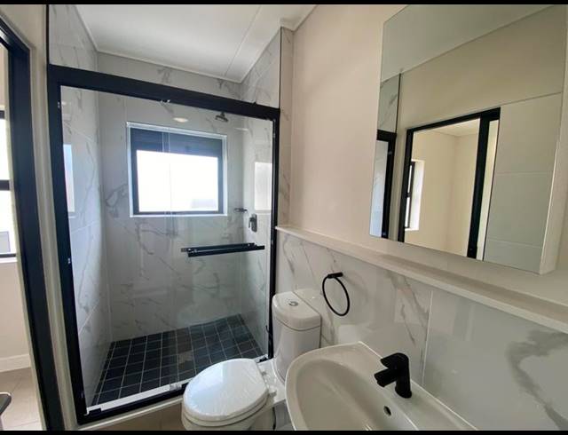 1 BEDROOM PROPERTY TO RENT IN RICHWOOD